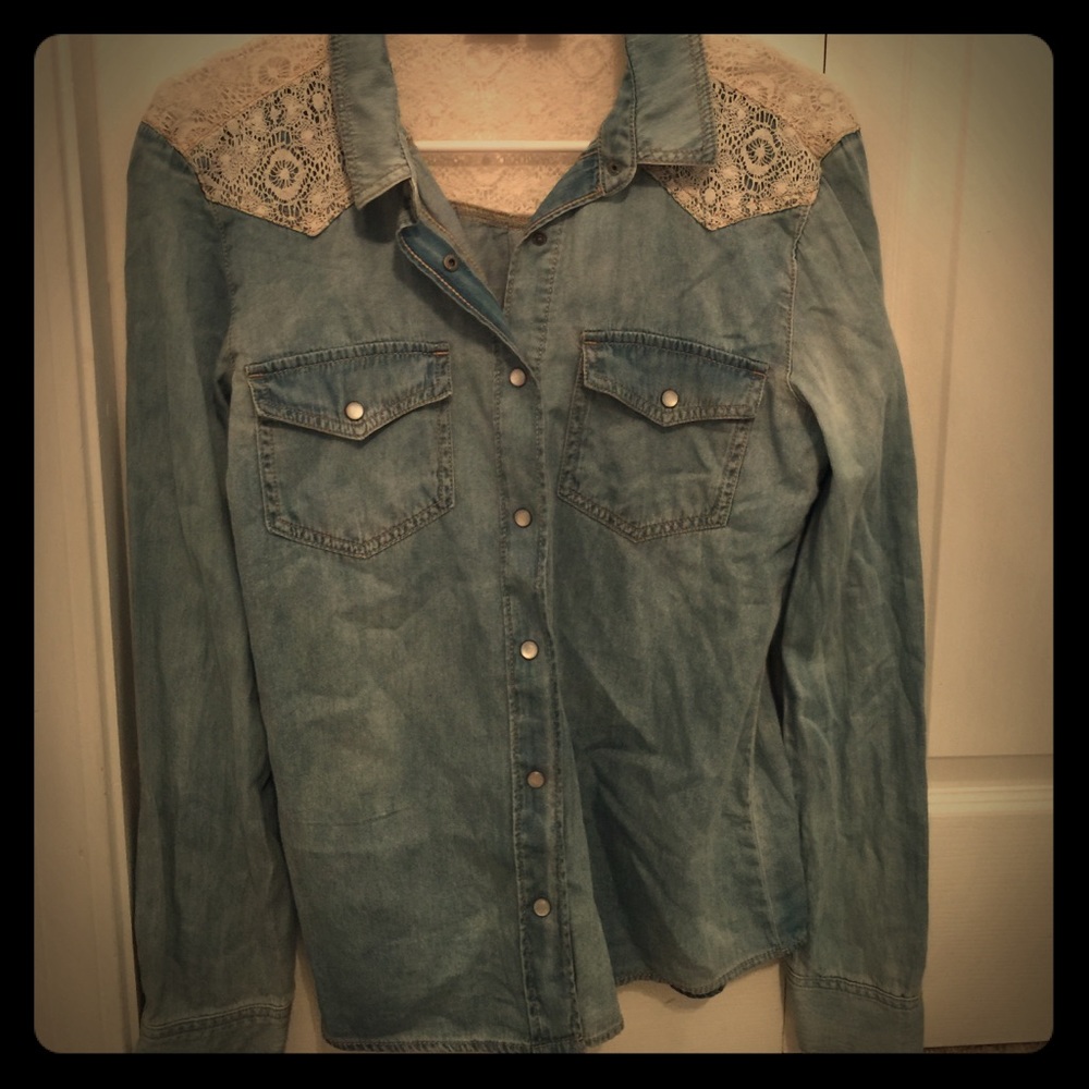 New without tags. Mudd denim shirt with lace