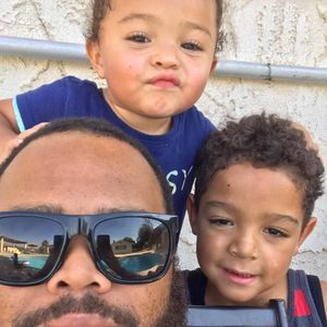 Meet your Posher, Derrell