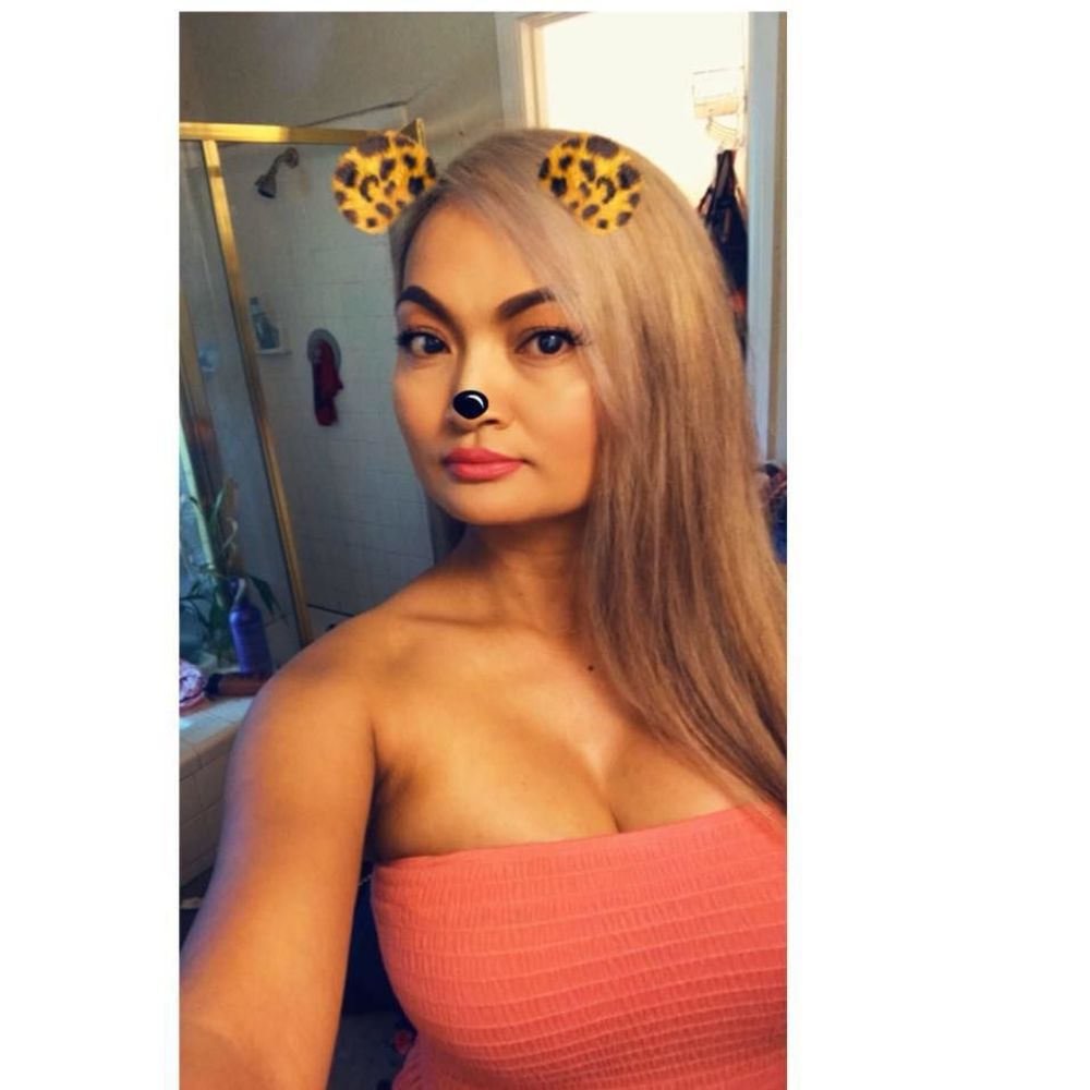 Meet your Posher, Sarina