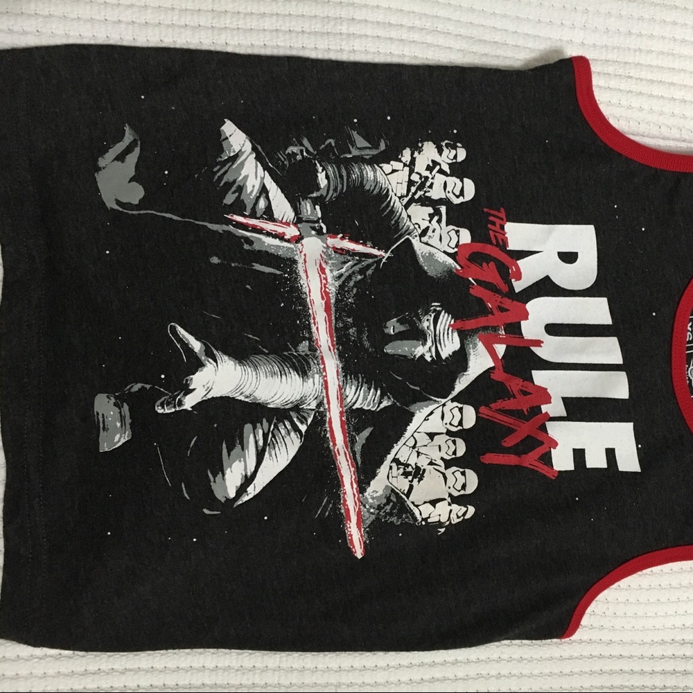 Character Tank Tops - Picture 4 of 4