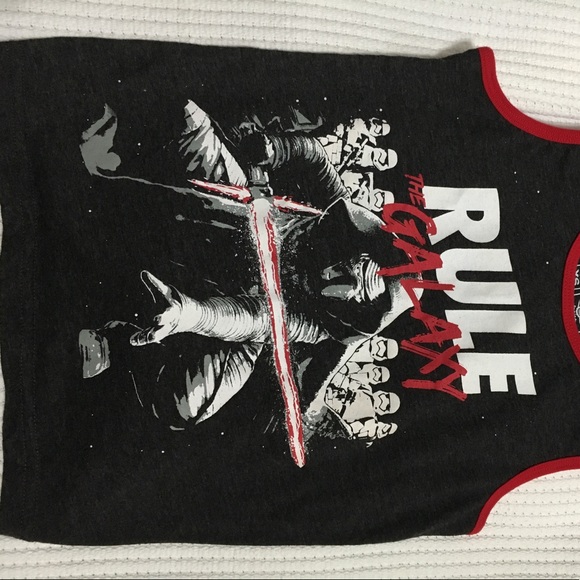 Character Tank Tops - Picture 4 of 4