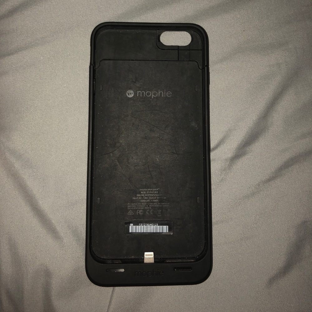 iPhone 6s Plus mophie charging case