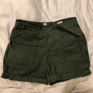 Gap chino shorts