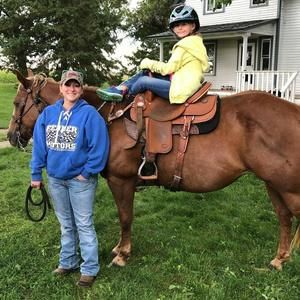 Meet your Posher, Lindsey