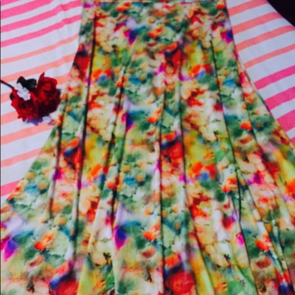 Lularoe Maxi watercolor 🦄