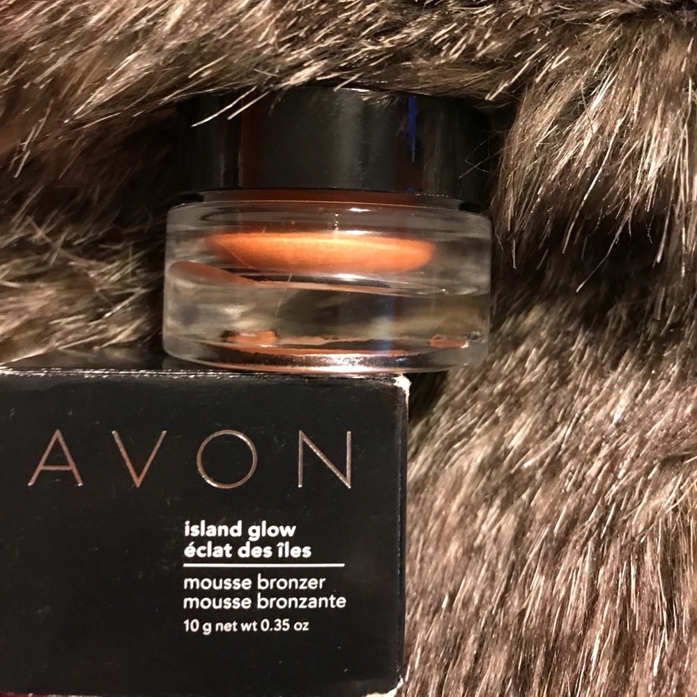 Avon island glow liquid bronzer. Sunkissed