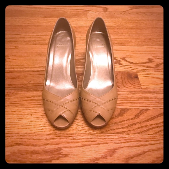 Stuart Weitzman Criss-Jones Peep Toe Heels 7 - Picture 1 of 6