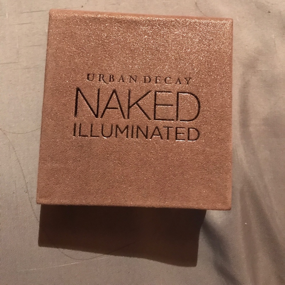 Urban decay naked illuminated