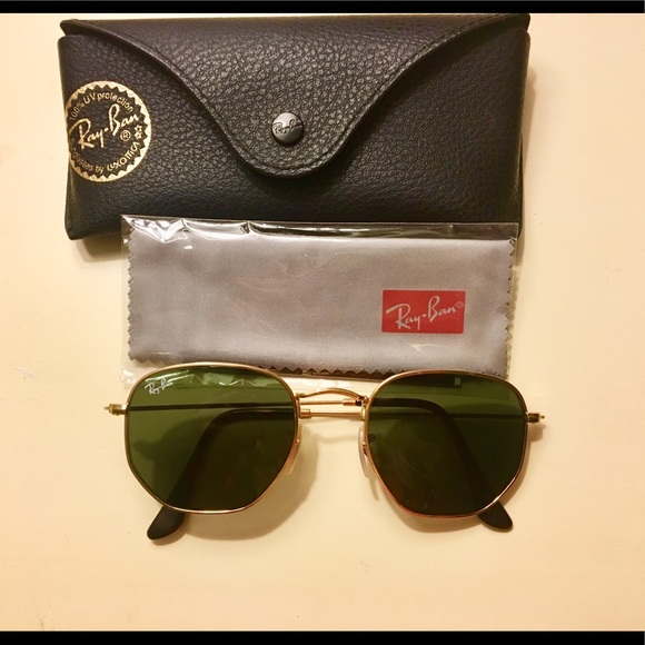 Ray-Ban Accessories - Price drop ✌🏼Authentic Ray Ban sunglasses