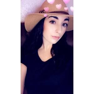 Meet your Posher, Ciara