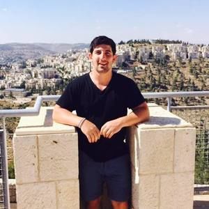 Meet your Posher, Alex