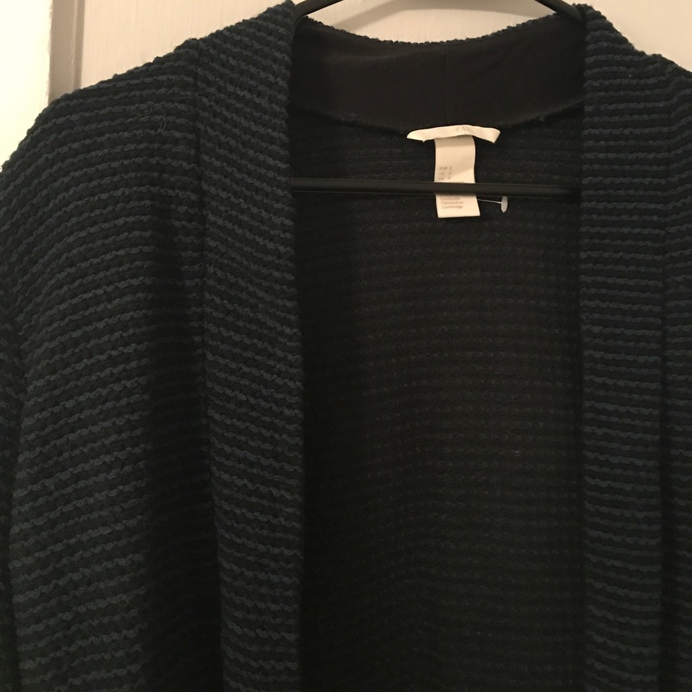 Striped Open Cardigan - Picture 2 of 4