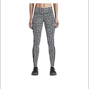 Nike Legendary Training Tights