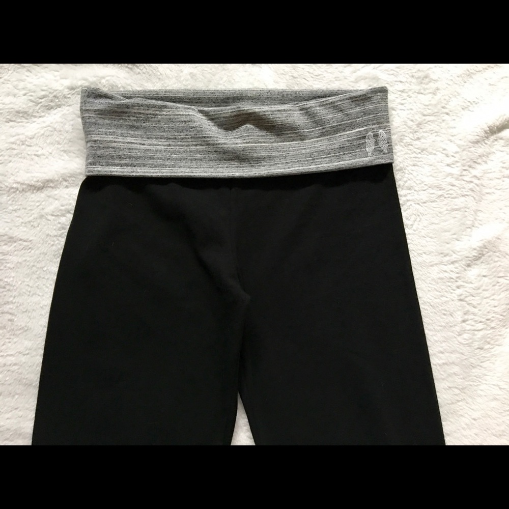 Victoria's Secret yoga pants