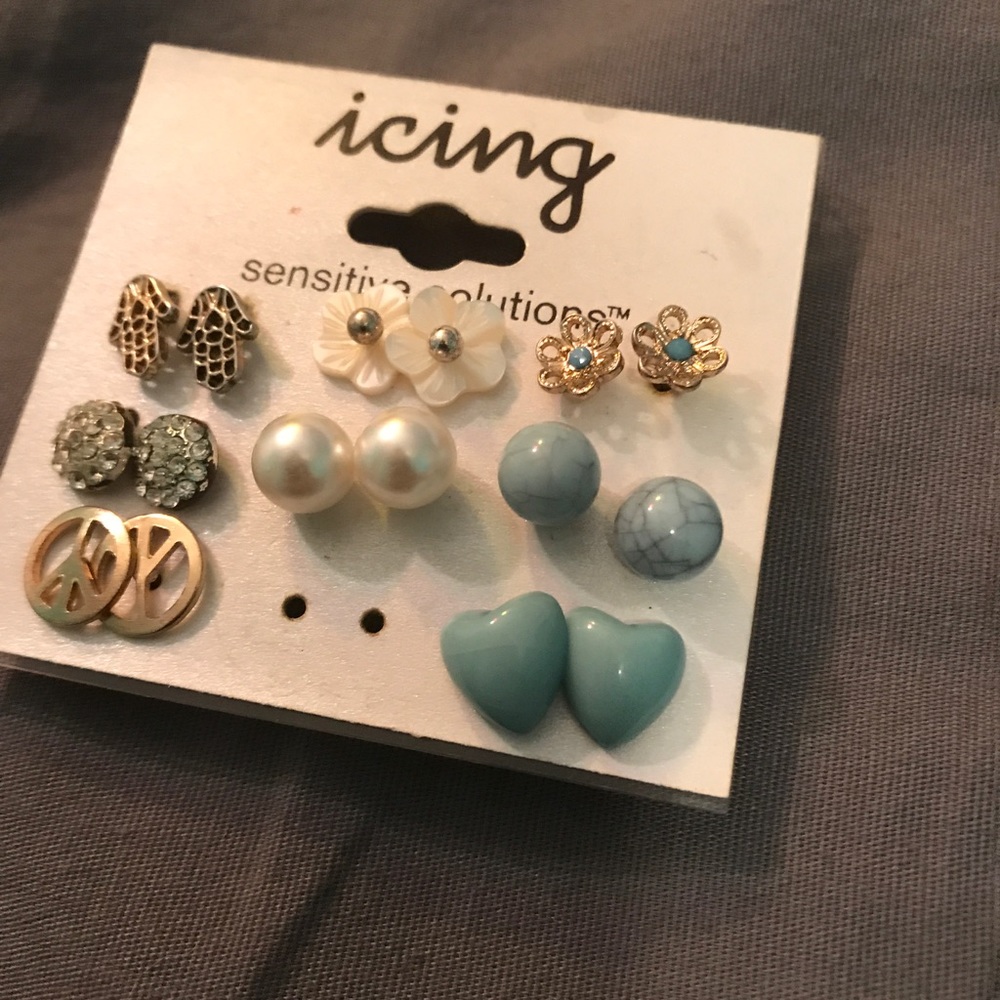Earring set