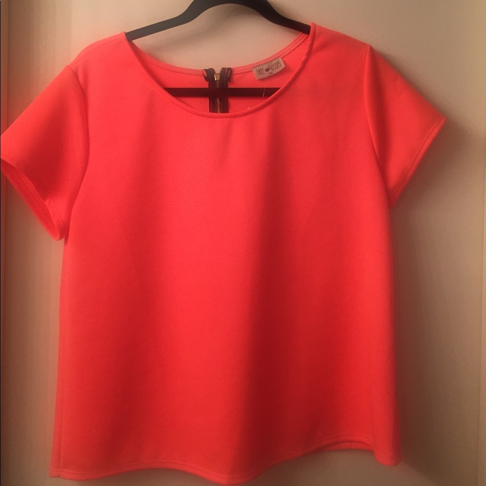 NWT Neon XL top