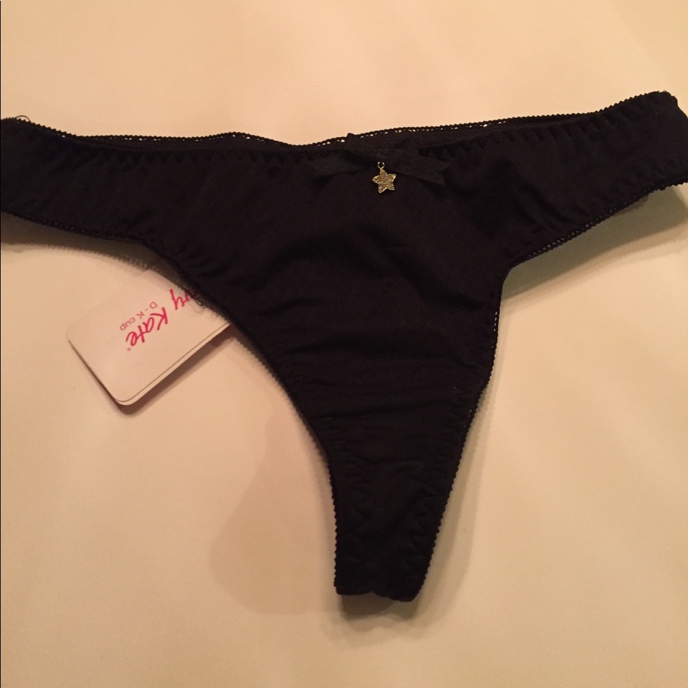 NWT blk starlet thong Curvy Kate size small