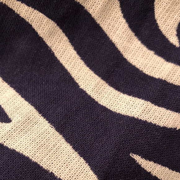 Lilly Pulitzer shift - Picture 2 of 2