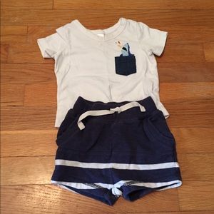 Shirt and shorts Hanna shark outfit