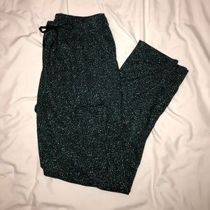 Lululemon jet crop