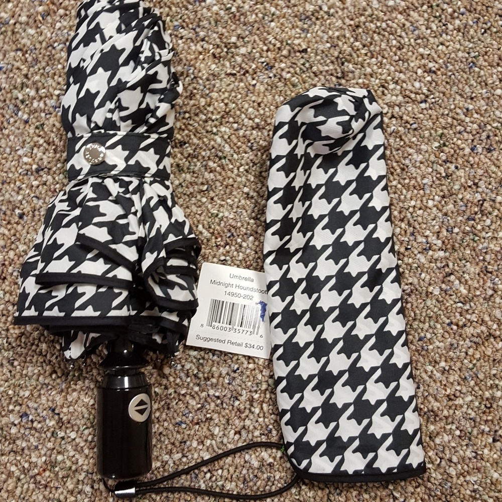 Vera Bradley umbrella with cover