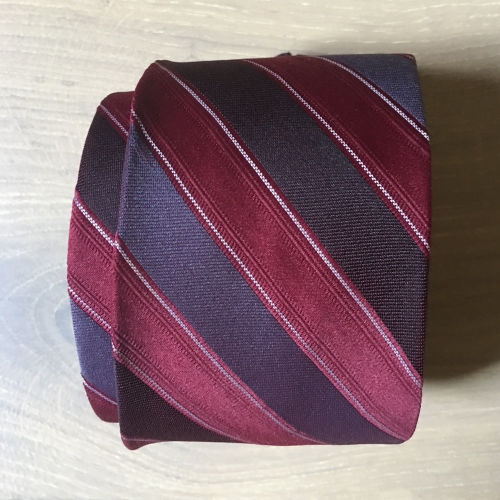 Men's Tie | Burgundy Stripped