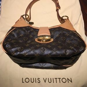 Louis Vuitton Shoulder Bag