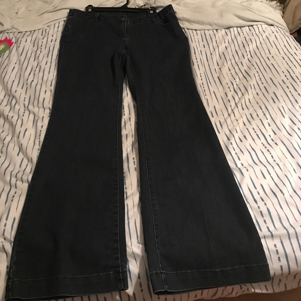 Attention Blue jeans