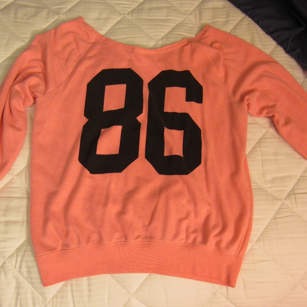 PINK Sweater - Picture 2 of 3