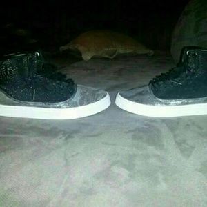 Jordans size 8 in a half