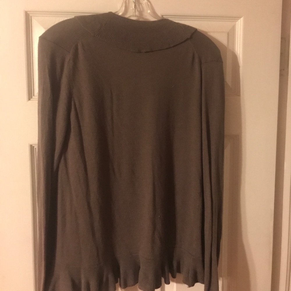 Sweater - Picture 2 of 3