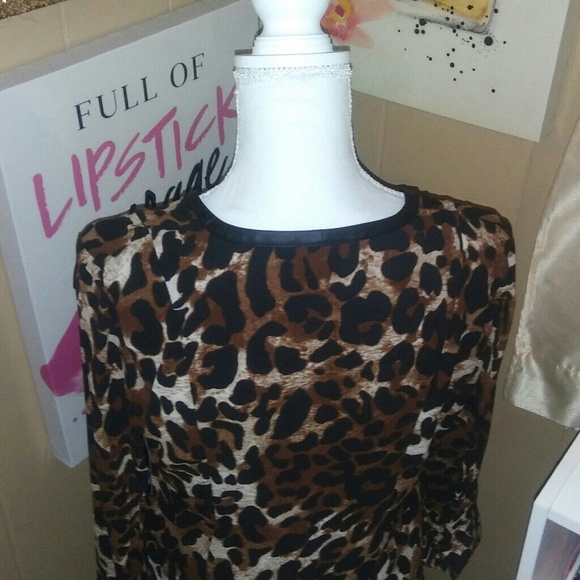 S&L Available! Leopard Pattern Rafaella Blouse - Picture 3 of 8