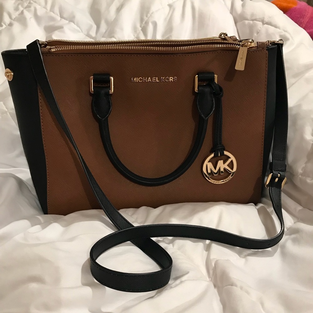 Michael Kors purse