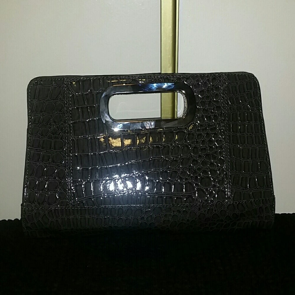 NWT NY&CO clutch