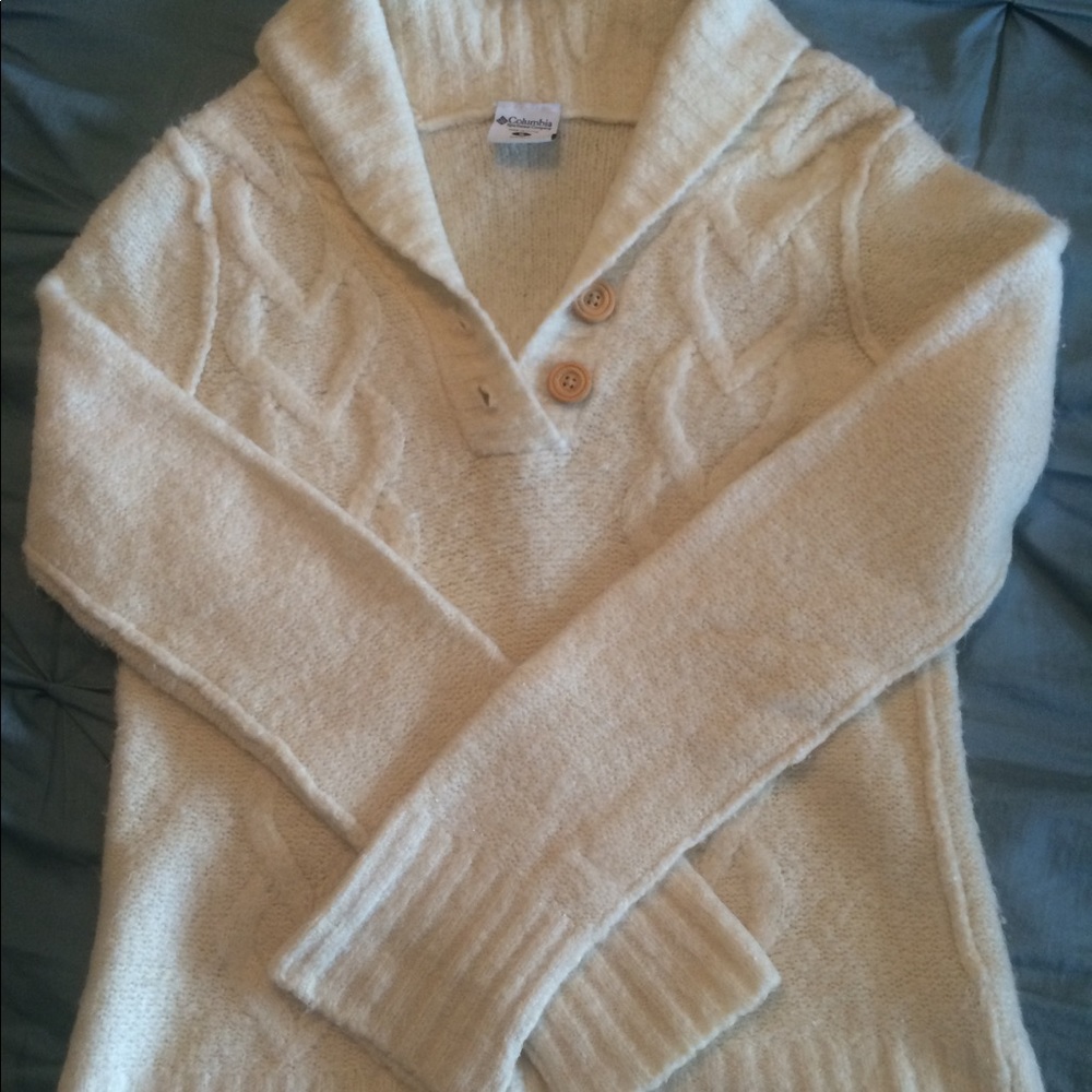 Columbia sweater