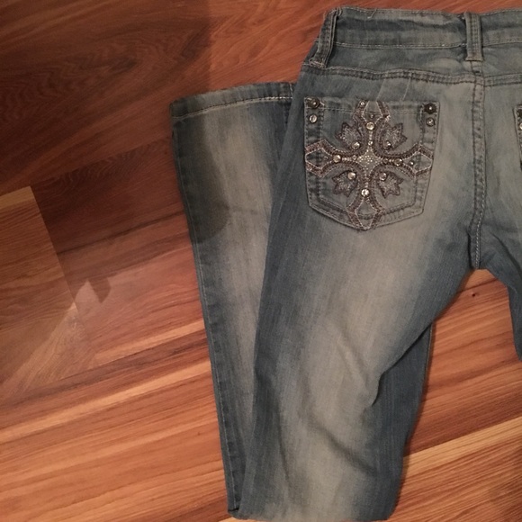 Jeans - Picture 2 of 5