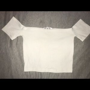 Off the shoulder white cropped t-shirt