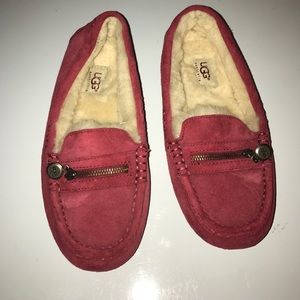 Ugg slippers
