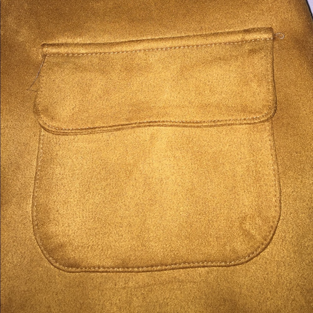 Faux suede skirt - Picture 2 of 4