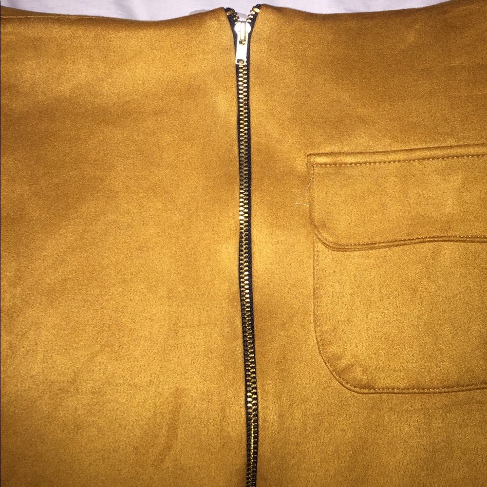 Faux suede skirt - Picture 3 of 4