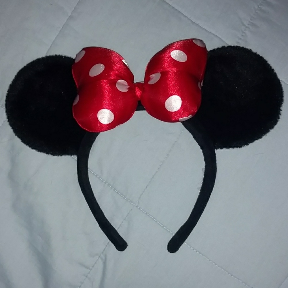 Minnie mouse headband