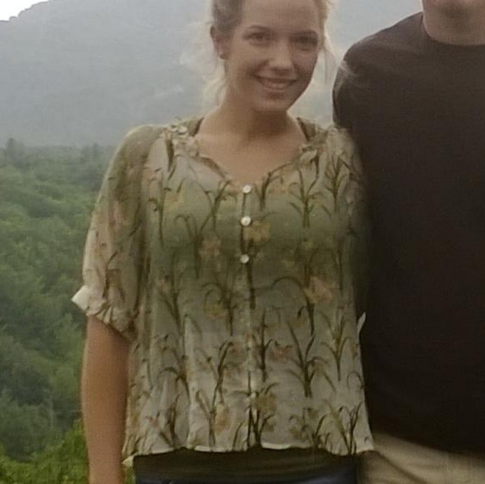 Country chic top