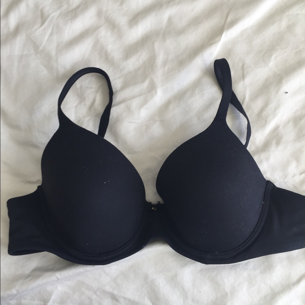 Soma Black tee bra