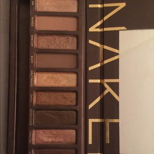Urban decay naked pallet