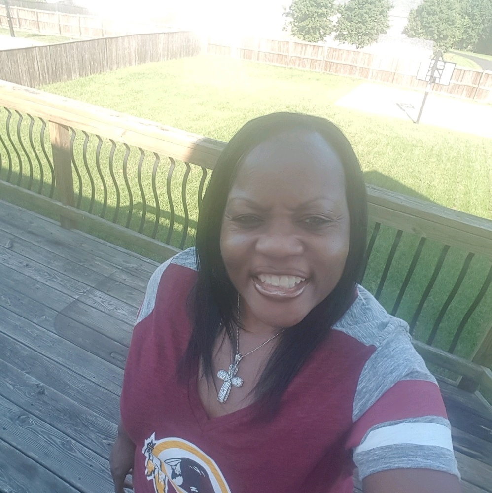 Meet your Posher, Shirley