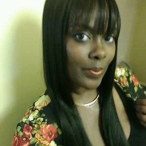 Meet your Posher, Nadia