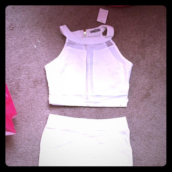 Crop top - white - halter with mesh middle - Picture 1 of 1