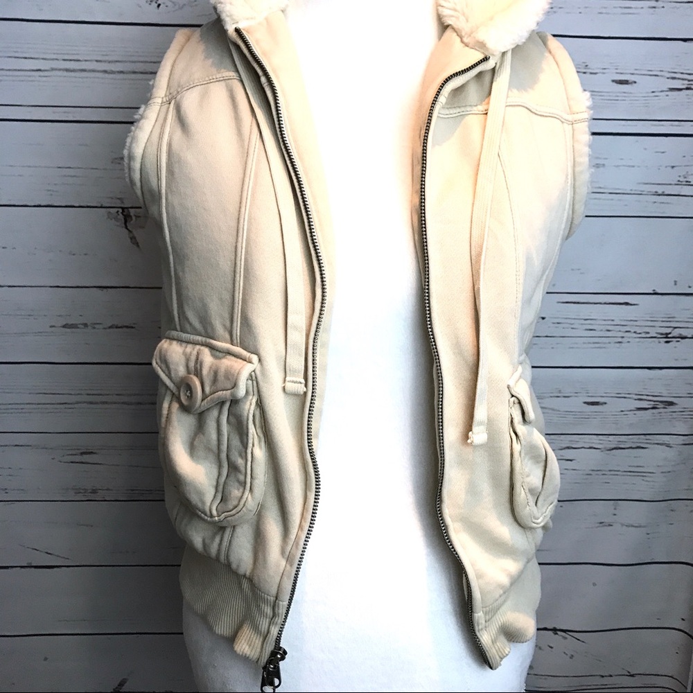 GAP faux fur-lined sweatshirt vest