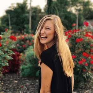 Meet your Posher, Hannah