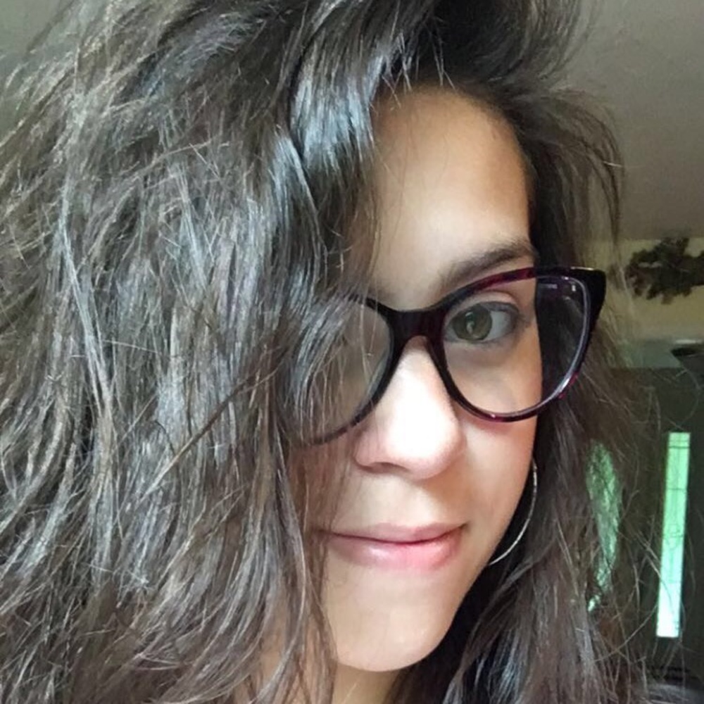 Meet your Posher, Michaela